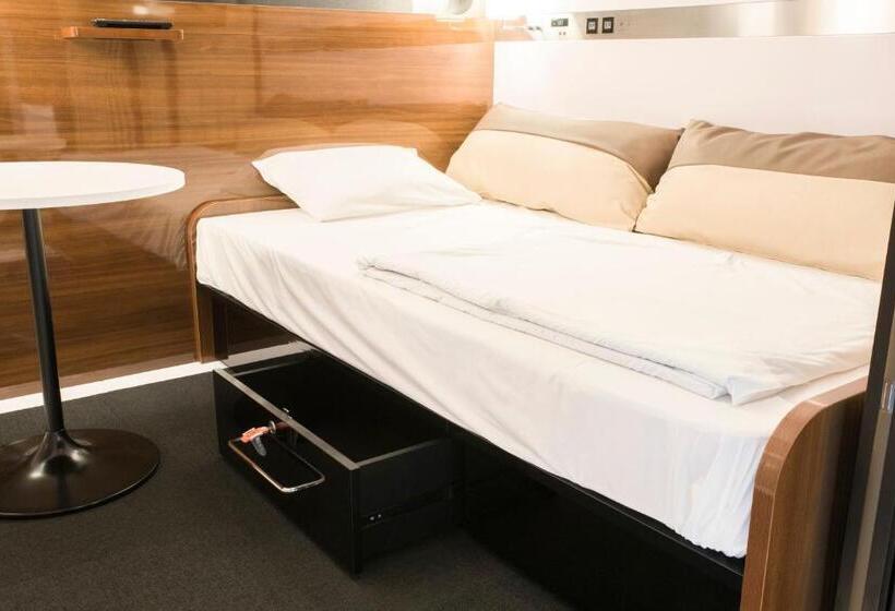 Hotel Kapsułowy The S3 Wakayama Station