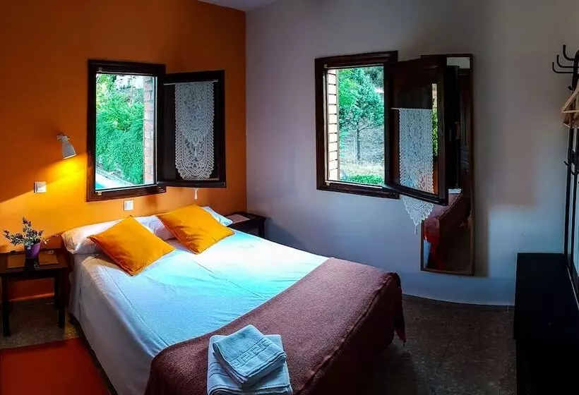 Hotelli Rural Don Burguillo