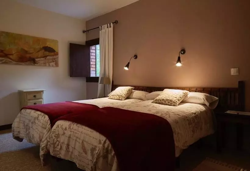 Hotelli Rural Don Burguillo