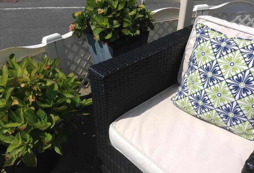 펜션 Endeavour Guest House