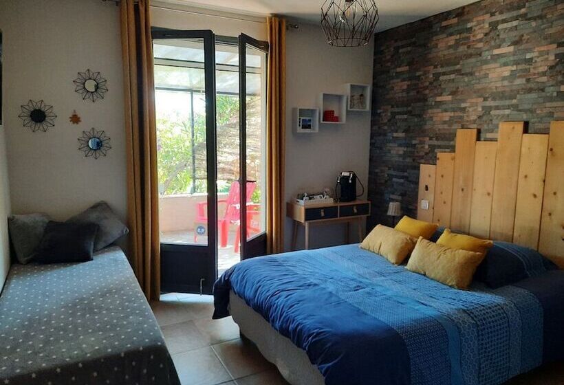 بنسيون Villa Lei Rigau