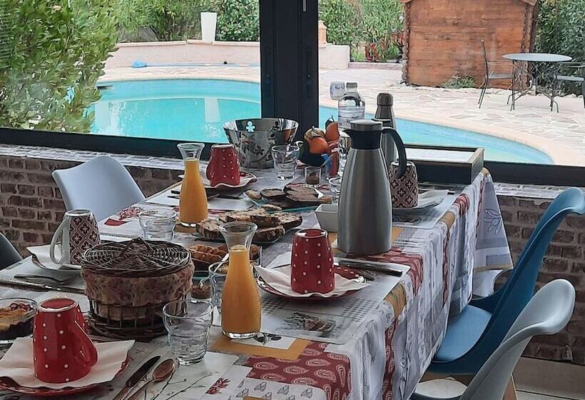 بنسيون Villa Lei Rigau