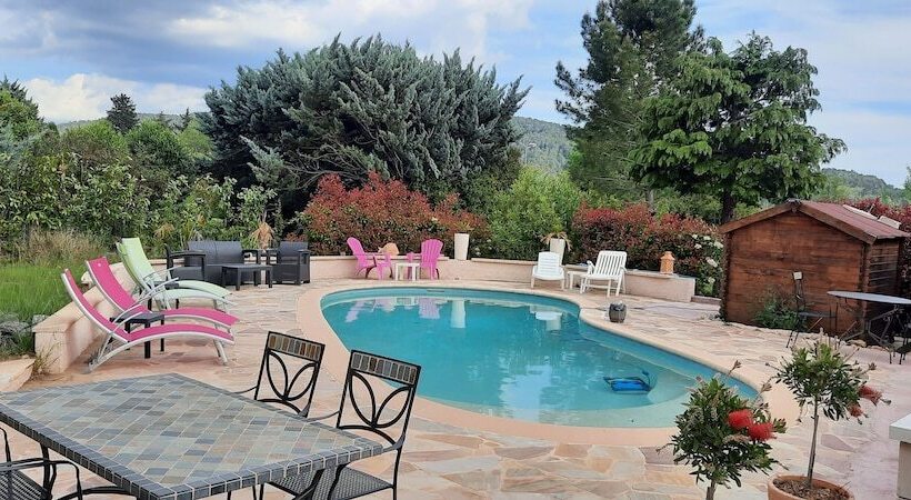 بنسيون Villa Lei Rigau