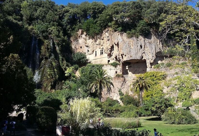 بنسيون Villa Lei Rigau