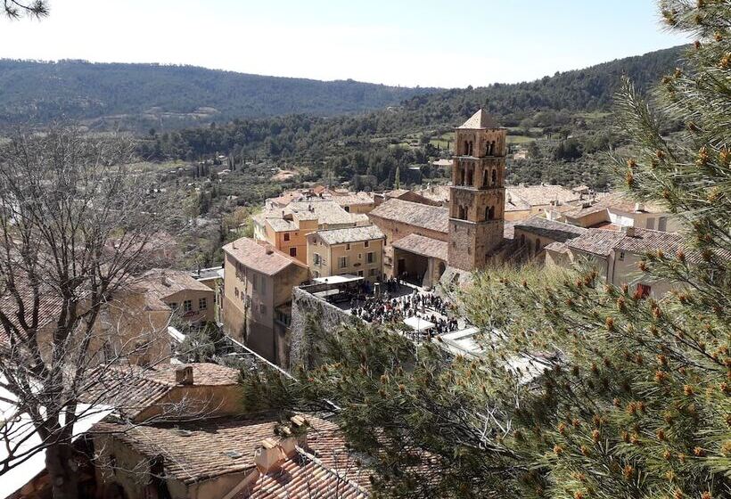 بنسيون Villa Lei Rigau