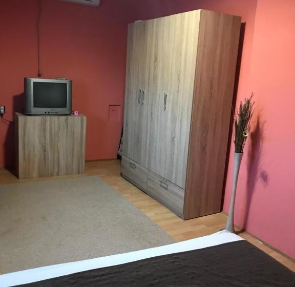 بنسيون Bübáj Vendégház