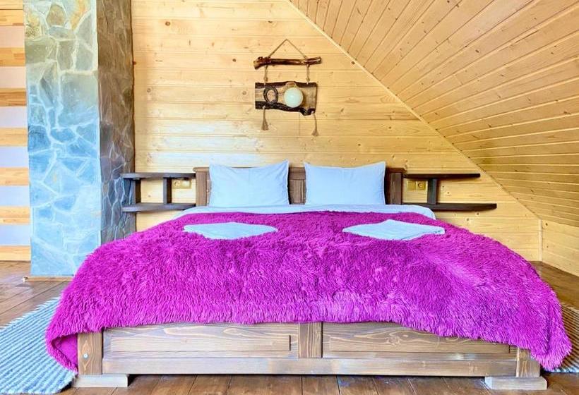 פנסיון Nad Prutom Apartment