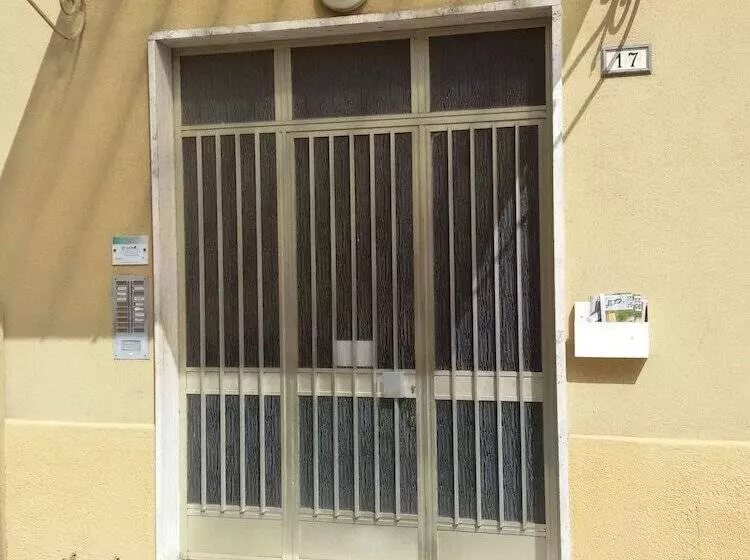 ペンション Sei Da Noi