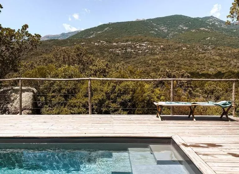 Aamiaismajoitus (B&B) Les Petites Maisons