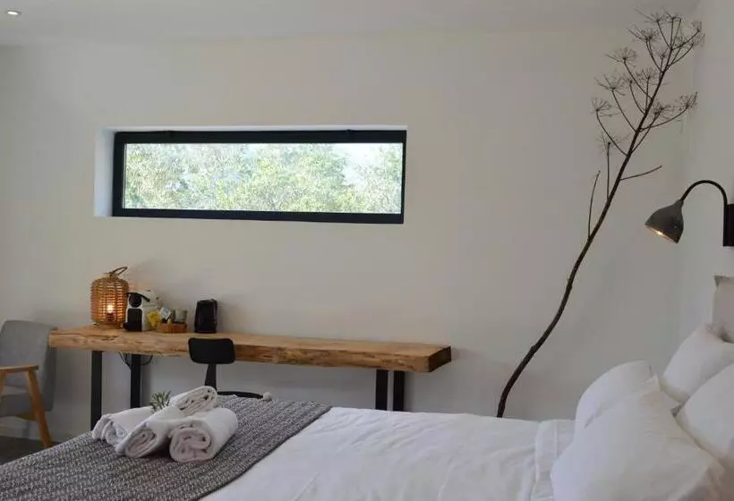 Aamiaismajoitus (B&B) Les Petites Maisons