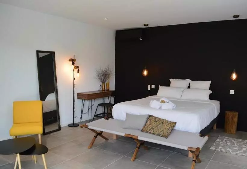 Aamiaismajoitus (B&B) Les Petites Maisons