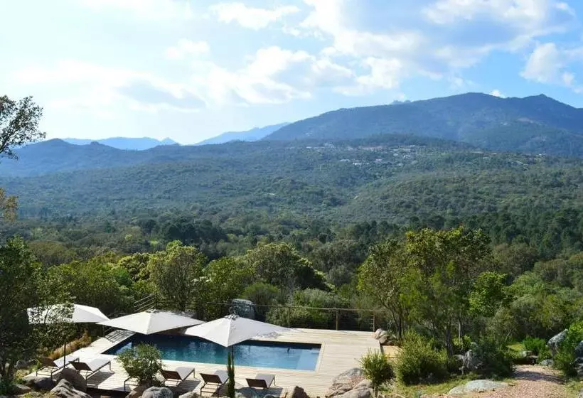 Aamiaismajoitus (B&B) Les Petites Maisons