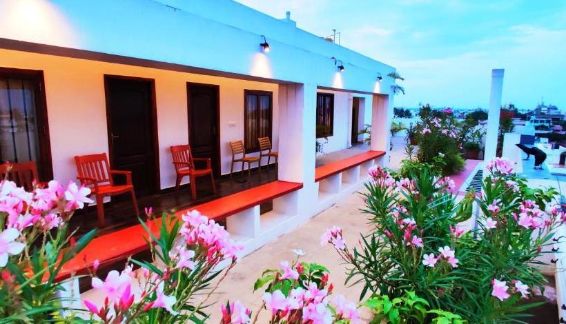 Hotel The French Villa Elite