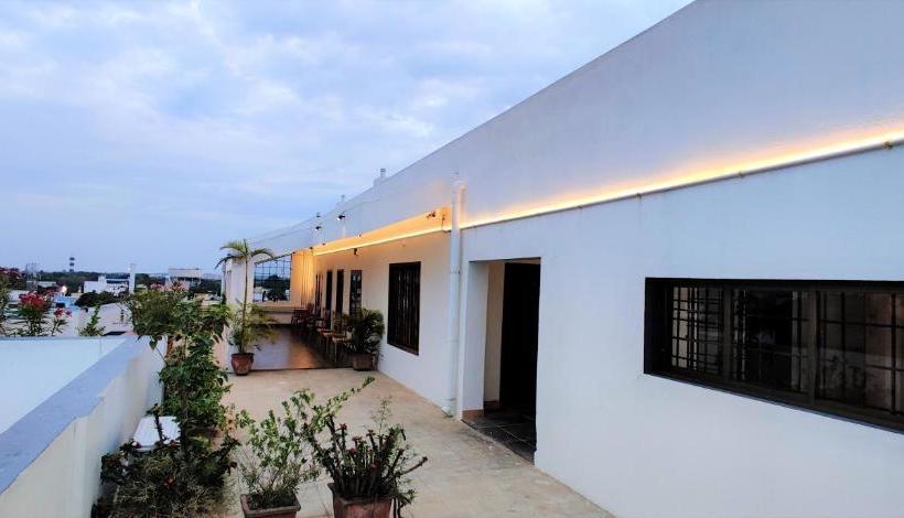 Hotel The French Villa Elite