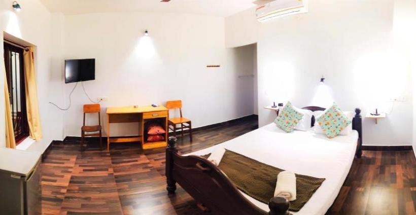 Hotel The French Villa Elite