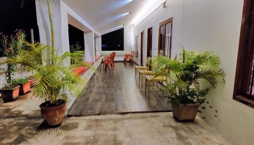 Hotel The French Villa Elite