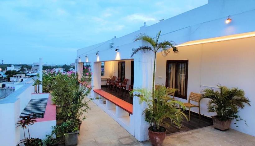 Hotel The French Villa Elite