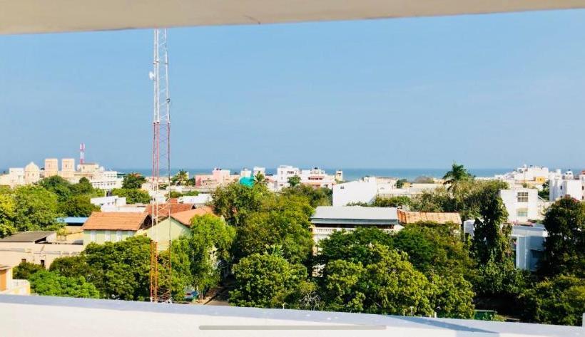 Hotel The French Villa Elite