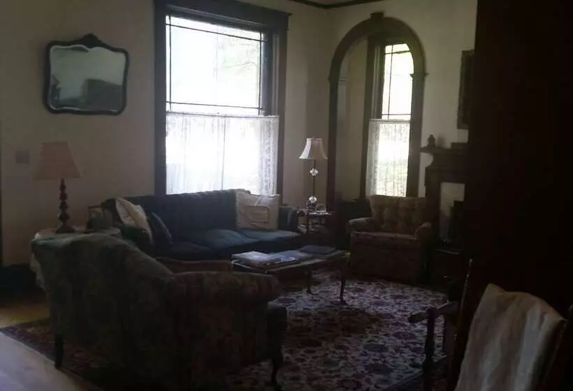 Spahn House Bed And Breakfast