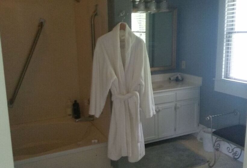 Spahn House Bed And Breakfast