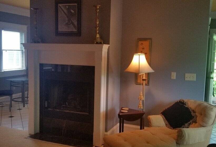 Spahn House Bed And Breakfast