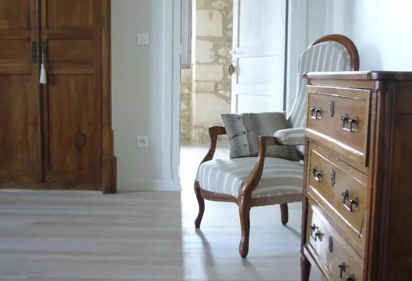 تختخواب و صبحانه Maison Le Sèpe   Vignoble Bio Et Maison D Hôtes