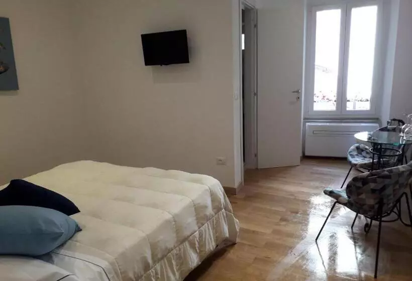 Aamiaismajoitus (B&B) Vernazza Vacation 3