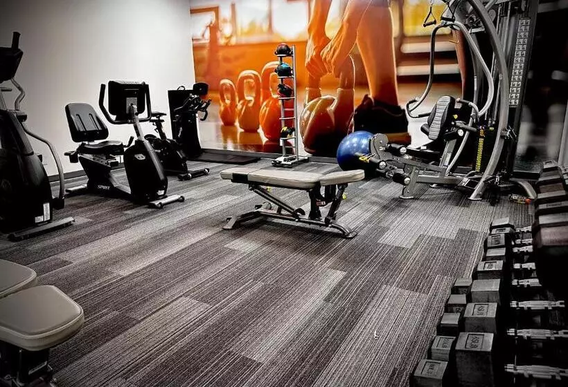 Mountain View Resort And Suites At Fairmont Hot Springs