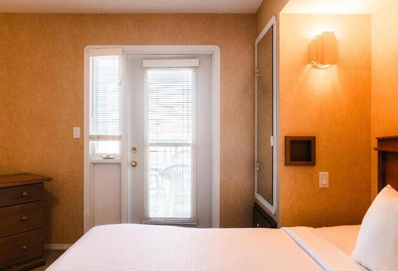 Mountain View Resort And Suites At Fairmont Hot Springs