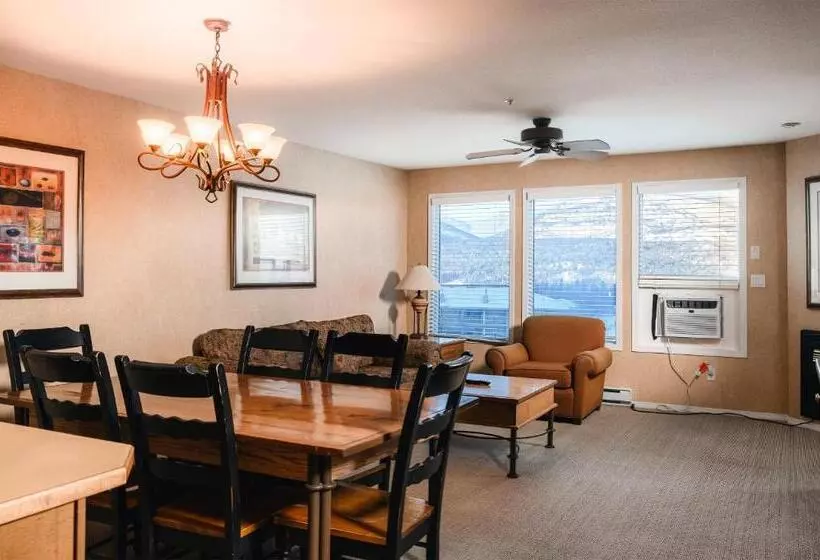 Mountain View Resort And Suites At Fairmont Hot Springs