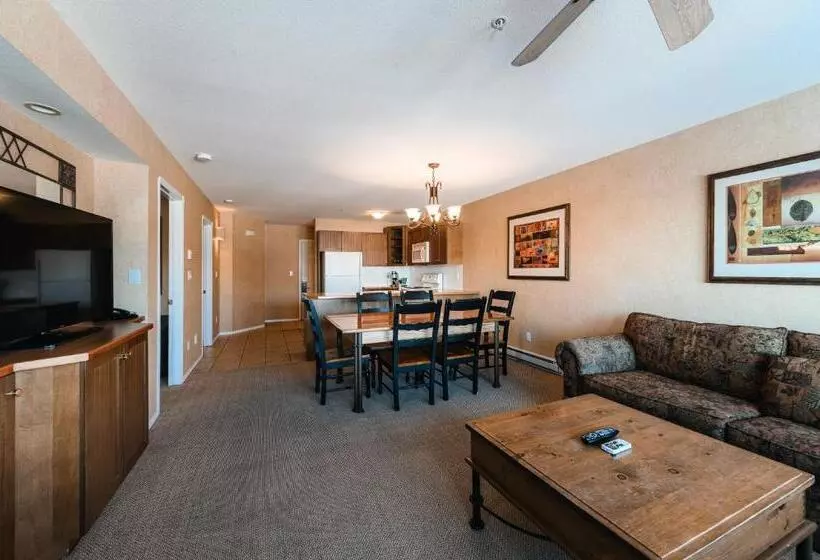 Mountain View Resort And Suites At Fairmont Hot Springs