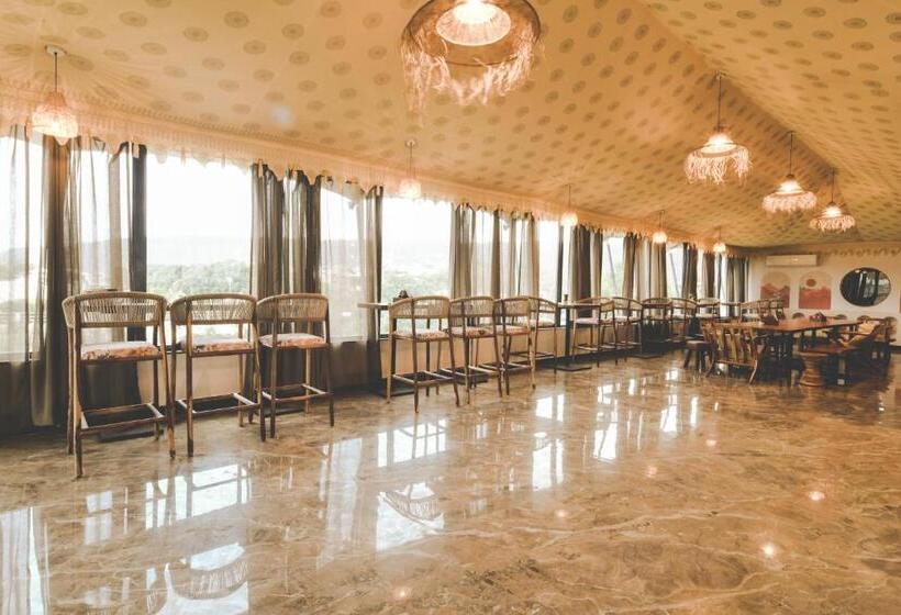 אתר נופש Rawai Luxury Tents Pushkar