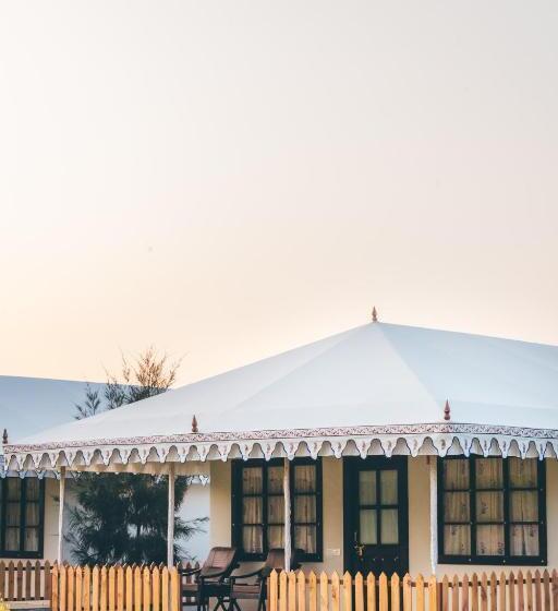 אתר נופש Rawai Luxury Tents Pushkar