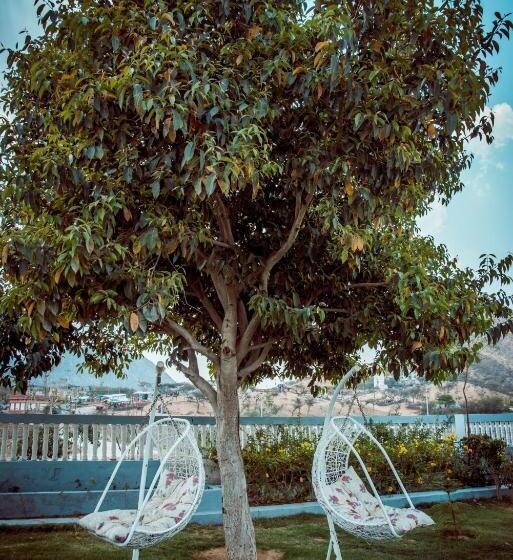 אתר נופש Rawai Luxury Tents Pushkar