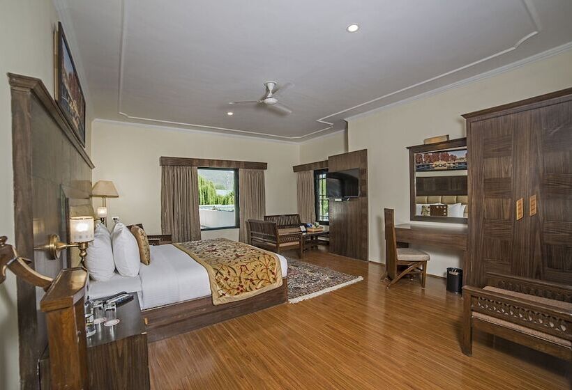 Lemon Tree Hotel Srinagar