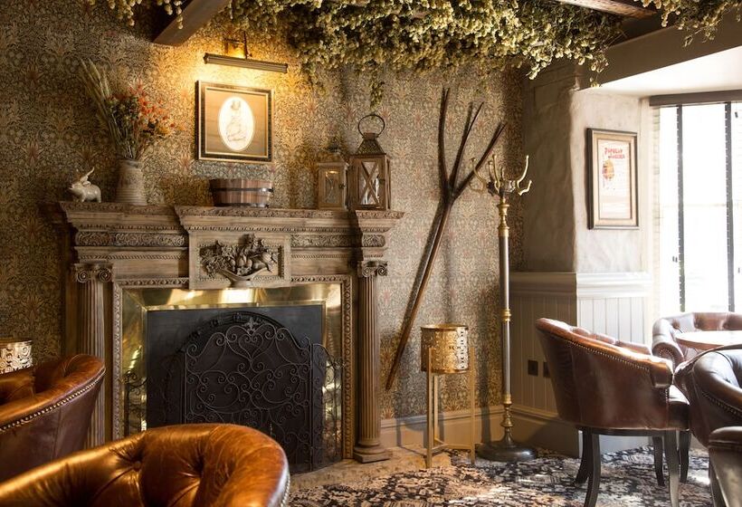 Hotel The Impeccable Pig