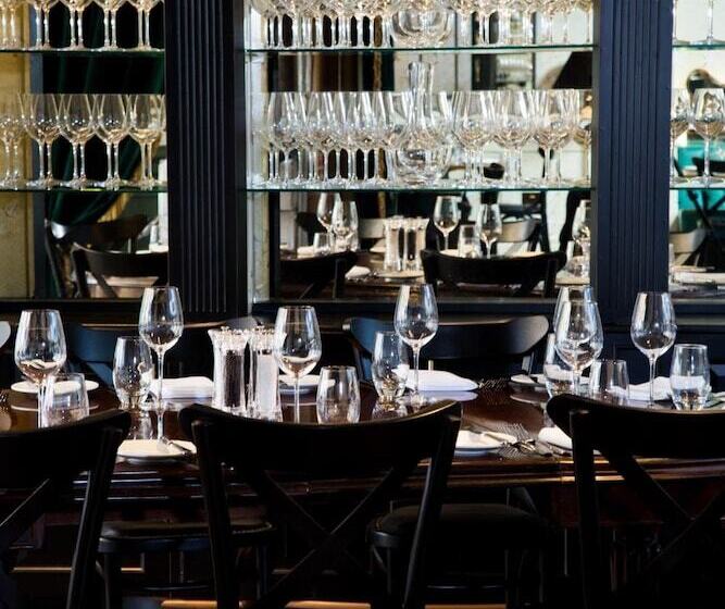 Hotel The Impeccable Pig