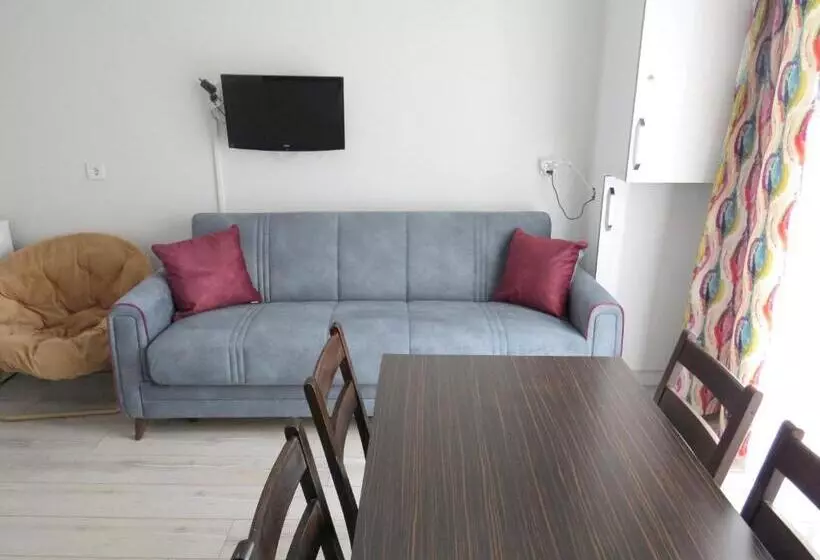 Istanberry  Paradise Apartments