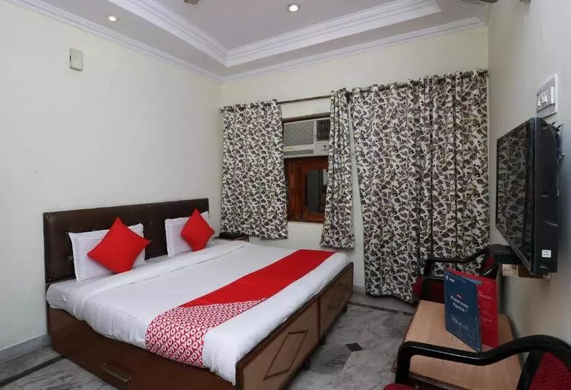 Oyo 6073 Hotel K M B