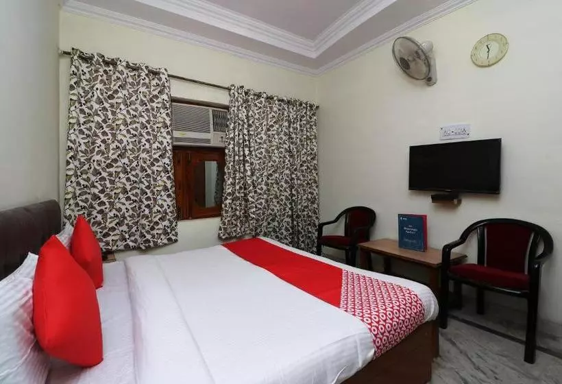 Oyo 6073 Hotel K M B