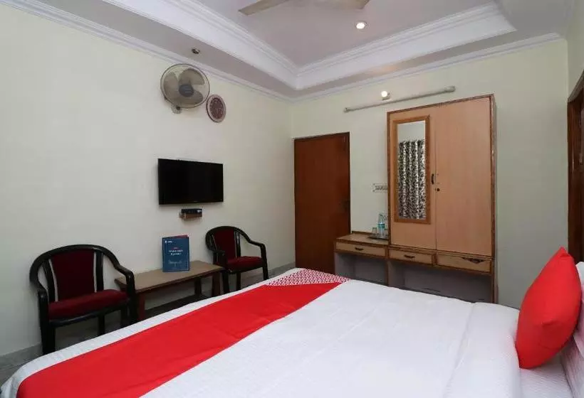 Oyo 6073 Hotel K M B