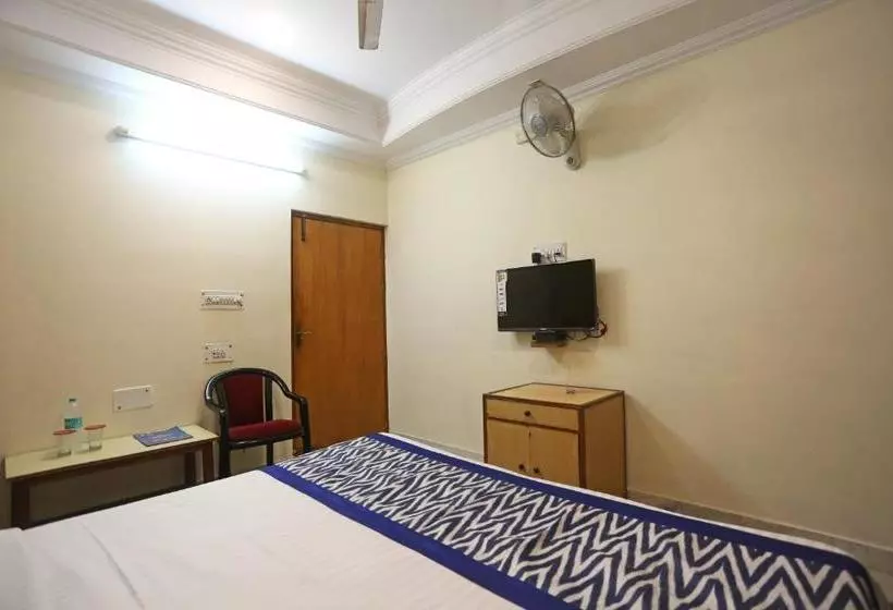 Oyo 6073 Hotel K M B