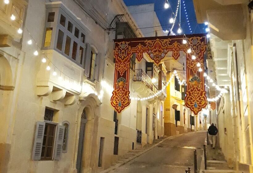 پانسیون The 3cities Auberge