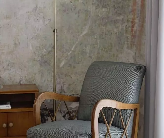 ベッドアンドブレックファースト 1477 Reichhalter