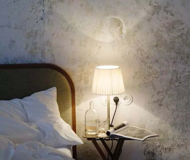 ベッドアンドブレックファースト 1477 Reichhalter