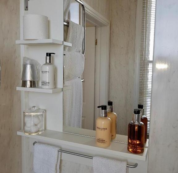 مبيت وإفطار Merton Villa