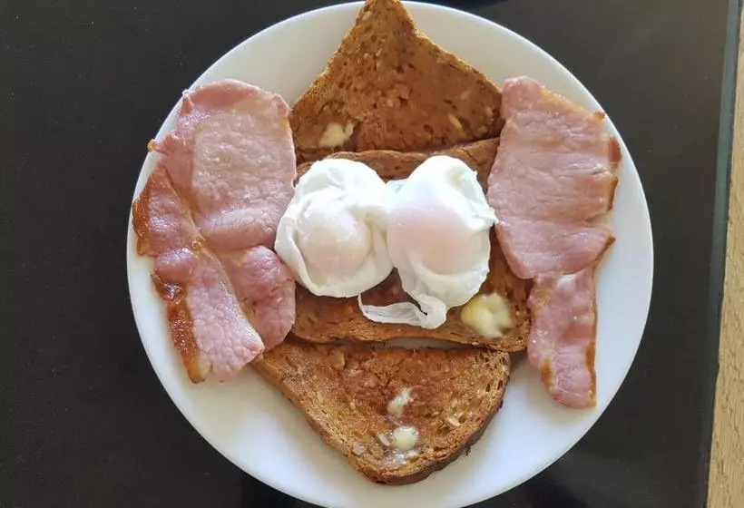 Aamiaismajoitus (B&B) Merton Villa