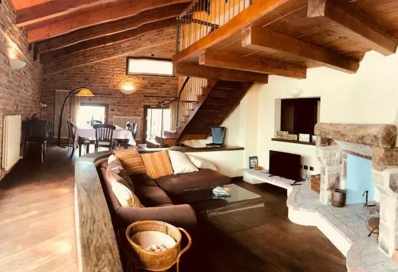 Aamiaismajoitus (B&B) Podere Boschetto R&b