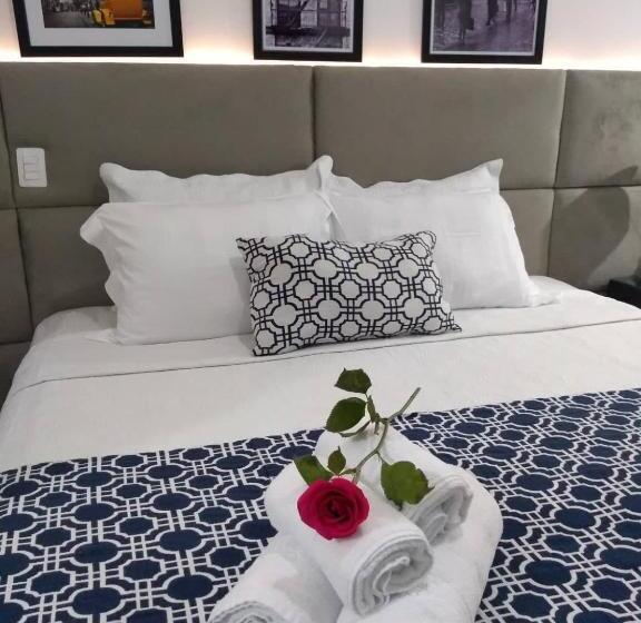 膳宿费 Feliccità Pousada