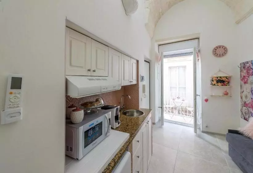 Aamiaismajoitus (B&B) Casa Deky